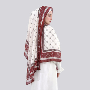 hijab motif koran arab