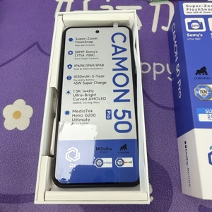 โทรศัพท์มือถือ Camon 50 Pro แบตเตอรี่ 6150mAh ชาร์จเร็ว 45W กล้องหลัง 50MP กล้องหน้า 32MP แรม 12GB ความจุ 512GB รุ่น Global Fast Phone - Product Image 1