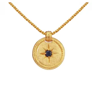 精致的复古925纯银18k金色圆形北星符号勋章魅力项链与蓝色蓝宝石
