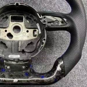 Volant en fibre de carbone forgée pour <span class=keywords><strong>Audi</strong></span> A4 B8 A5 A6 C7 S3 8V S4 S5 S6 S7 RS3 RS4 RS5 Q3 Q5 Q7 RS6 R8 TT A7 A8 A3 8P RS - Product Image 5