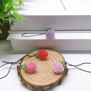 Llavero de Frambuesa Pequeño y Bonito, Hecho a Mano, con Cuentas de Semillas, para Bolso de Mujer, Cadena para Teléfono, Accesorios de Decoración, Regalo de Cumpleaños DIY - Product Image 1