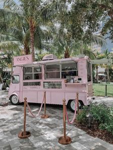 กําหนดเอง Citroen H สไตล์ใหม่รถบรรทุกสีชมพูมือถือมังสวิรัติอาหารจานด่วนรถพ่วงจัดเลี้ยง<span class=keywords><strong>รถ</strong></span>บัสสําหรับของว่างบนถนน