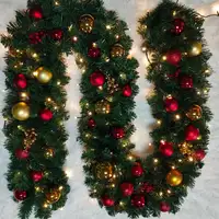 قسط الاصطناعية عطلة شجرة التنوب متمحور الصنوبر شجرة عيد الميلاد عيد الميلاد جارلاند