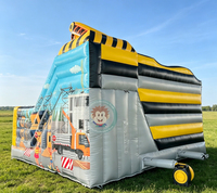 Château gonflable de construction avec toboggan pour fêtes et événements