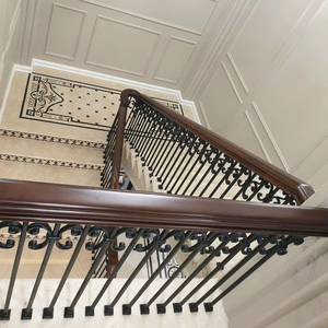 Escalier en acier forgé de qualité supérieure en provenance du Vietnam avec barre solide de 14x14 mm et garantie de trois ans - Product Image 1