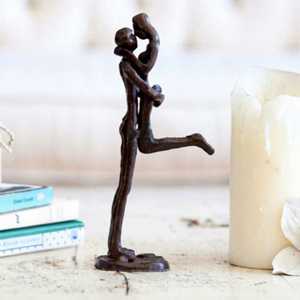 Escultura de bronce abstracta gran oferta <span class=keywords><strong>signo</strong></span> de amor decoración escultura de bronce figura pareja estatuas escultura de Metal de hierro fundido - Product Image 1