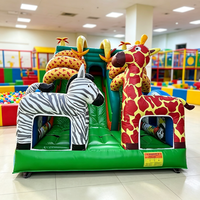 Structure gonflable robuste en PVC, thème Safari Jungle, pour location événementielle et jeux familiaux en extérieur
