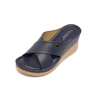 Sandalias de cuña de piel sintética rosa para mujer, con punta abierta, sin cordones, tacón bajo, plataforma cómoda, zapatos de verano, envío directo - Product Image 4