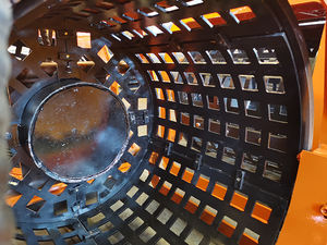 غربال دوار صغير من MONDE Stone للحفارات مع صندوق تروس دوار مستمر ومضخة وفلتر محمل - Product Image 5