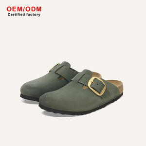 Mules en daim de vache unisexe personnalisées OEM en gros, sabots à semelle en bois, confortables, antidérapants, légers, chaussures plates décontractées - Product Image 1