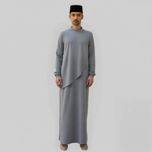 Fournisseur Malaisien Raya 2025 Moden Jubah pour femmes, style décontracté, poitrine plissée, sans repassage, tissu frais, coupe régulière, respirant, qualité constante - Product Image 1