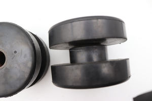ยางรองกันกระแทก 1PSC รุ่น 14500336 สำหรับรถขุดวอลโว่ EC360 EC460 - Product Image 3