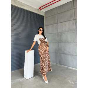 Camiseta Básica de Mujer con Estampado de Leopardo, 100% Algodón Jersey, Manga Corta, Corte Regular - Product Image 1