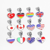 Pendentif Charme Drapeau Américain en Acier Inoxydable, Breloque Émaillée Patriotique, Ornement en Forme de Cœur, Pendentif Délicat Plaqué Or 18 carats