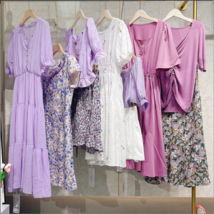 Bán buôn Nhà cung cấp thương hiệu bulks New Tops mix các loại váy số lượng lớn kiện quần áo sử dụng quần áo - Product Image 1