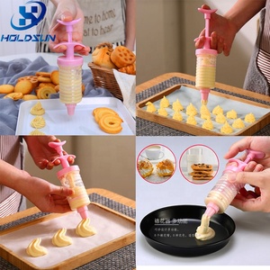 पर्यावरण के अनुकूल खाद्य सामग्री केक सजावट के लिए पेन 8-टिप्स कपकेक को सजाने के लिए इंजेक्टर बेकिंग टूल - Product Image 5