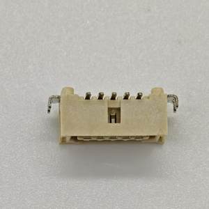 Connecteur carte à carte, pas de 1.0mm, SMT, en-tête, broches mal alignées - Product Image 1