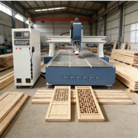 Machine de gravure et de découpe CNC pour le travail du bois avec changeur d'outils automatique 2030 1325, machine de perçage CNC ATC
