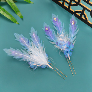 25 épingles à cheveux en plumes, design original, faites à la main, style ancien, thème conte de fées, bleu-violet, polyvalentes, en gaze de soie, avec feuille d'or et motif queue de phénix - Product Image 3