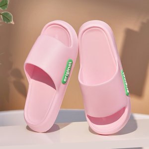 Sandalias de una Pieza con Suela Gruesa y Acolchada, Punta Abierta, con Letras Impresas en el Lateral, para Parejas, Uso Doméstico de Verano - Product Image 5