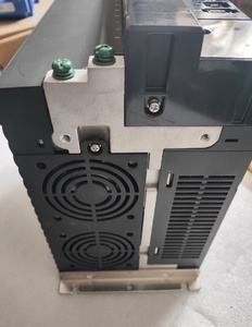Servoaccionamiento R88D-KN50H-ECT, Unidad de Accionamiento Accurax Serie G5 de 5kW para Sistema de Automatización Industrial PLC - Product Image 3