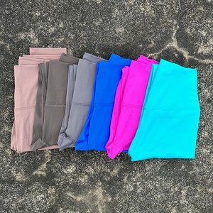 Leggings athlétiques taille haute à poches arrière souples de couleur unie pour femmes Leggings de yoga de gymnastique - Product Image 5