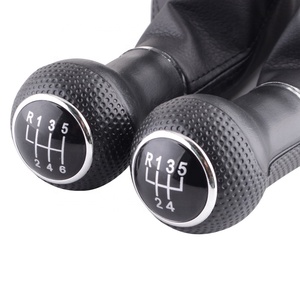 Perilla de palanca de cambio de marchas de 10mm y 5 / 6 velocidades para VW Golf 4 MK4 GTI R32 <span class=keywords><strong>Bora</strong></span> <span class=keywords><strong>Jetta</strong></span> MT - Product Image 2
