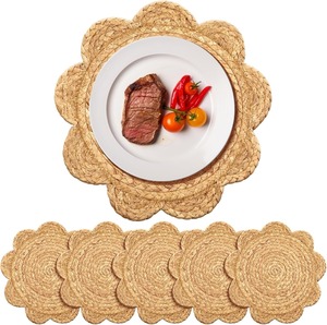 Manteles individuales redondos de bambú tejido con borde festoneado para platos de fiesta - Product Image 1