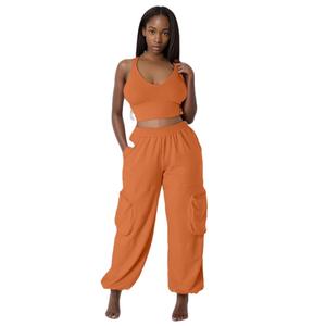 Nouvelles tendances sportives : ensemble haut court et pantalon uni avec poches, tendance - Product Image 1