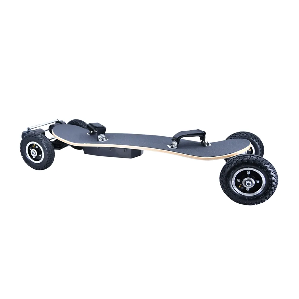 2022 US warehouse 4 ruote scooter dual-drive off road skateboard elettrico 40 KM/H gamma 20km skateboard elettrico potenziato