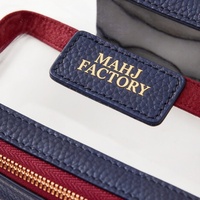 Sac en PVC structuré avec logo personnalisé, étui de toilette étanche, sac de voyage transparent avec panneau transparent et fermeture éclair dorée