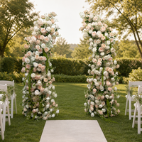 J-H094 Vente en gros Arche florale de luxe rose et blanche en fleurs artificielles pour décoration de toile de fond de mariage, arrangement floral en roses de soie