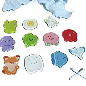 แม่เหล็กติดตู้เย็นอะคริลิคคุณภาพสูง รูปทรงและโลโก้ตามสั่ง ออกแบบส่วนตัวสำหรับของที่ระลึกและส่งเสริมการขาย ขายส่ง - Product Image 6