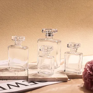 Penjualan terlaris 20ml 30ml 50ml 100ml persegi parfum kemasan kosmetik semprot kaca botol parfum untuk wanita