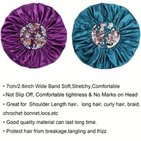 À la mode Logo personnalisé femmes grande taille large bande africaine bonnet de sommeil élastique Satin Bonnets pour le soin des cheveux bouclés