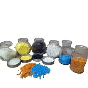 Copos de Plástico PET de Grado Ecológico para Reciclaje Sostenible y Mercados de Exportación a Granel - Product Image 2