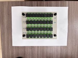 Divisores de Fibra PLC 1*2/1*4/1*8/1*16/1*32/1*64 Tipo Caja/Cassette 1m Conector LC 0.9mm Pigtail Interior FTTH Marca OEM 1 - Product Image 4