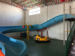 Scivoli d'Acqua in Vetroresina per Piscine di Alta Qualità e Buon Prezzo, Attrezzature per <span class=keywords><strong>Parchi</strong></span> Giochi all'Aperto per <span class=keywords><strong>Bambini</strong></span>, Produzione Diretta - Product Image 4