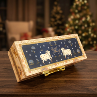 Traditionelle Pyramiden-Religionsmusik-Liebesdesign Umweltfreundliche Trockenfrüchte-Geschenkbox-Set 13x5 Zoll 3 Gläser Handgefertigtes Harz-Satin-Futter