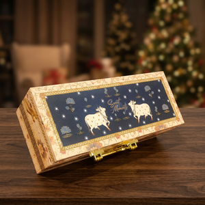 Caja de Regalo para Frutos Secos de Diseño Tradicional, 13x5 Pulgadas, 3 Frascos, Caja de Resina Hecha a Mano con Forro de Satén y Patrón Animal - Product Image 4