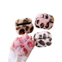 Étui pour écouteurs à imprimé léopard, housse de protection douce et moelleuse pour AirPods Series, coque de protection pour écouteurs d'hiver, vente en gros
