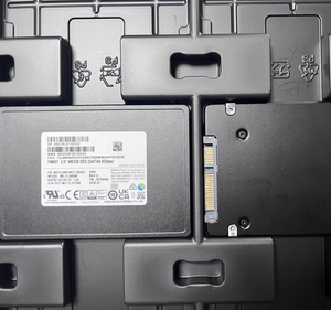 Nouveau Disque <span class=keywords><strong>SSD</strong></span> Interne Métallique SATA III Haute Vitesse PM897 480 Go MZ7L3480HBLT 550 Mo/s Lecture/<span class=keywords><strong>470</strong></span> Mo/s Écriture pour Ordinateur de Bureau - Product Image 5