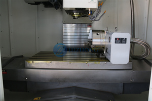 중국산 <span class=keywords><strong>CNC</strong></span> 밀링 머신 말레이시아 VMC1050 5축 수직 가공 센터 휠 제작용 <span class=keywords><strong>CNC</strong></span> 밀링 머신 센터 - Product Image 5