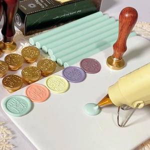 Palos de pistola de pegamento de sello de cera de colores mate de alto grado 11*136MM para decoración de sobres de boda - Product Image 5