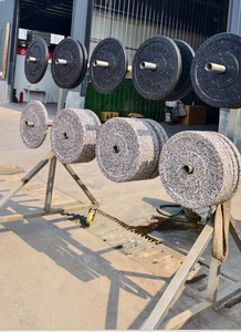 Dischi in Gomma EPDM da 20kg - Codificati per Colore e Bilanciati con Precisione per Competizioni e Allenamento Fitness - Product Image 2