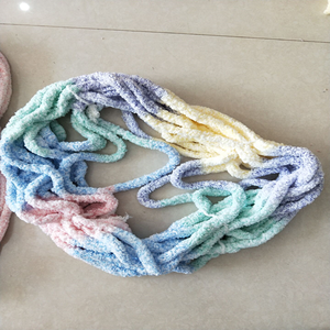 wholesale <b>100</b>% <b>polyester</b> chenille chunky <b>yarn</b> jumbo <b>yarn</b> for hand knitting blanket - Product Image 2