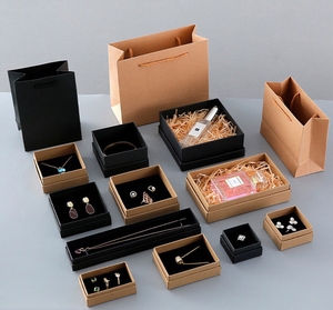 Boîte à bijoux en <span class=keywords><strong>carton</strong></span> kraft brun carré de haute qualité, faite à la main, avec logo personnalisé, pour bracelet, bague, boucles d'oreilles - Product Image 2