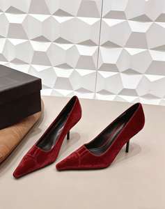 Chaussures rouges classiques à boucle métallique, chaussures de soirée sexy, vente directe de la <span class=keywords><strong>marque</strong></span>, chaussures sexy pour femmes - Product Image 1