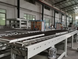 การรวมกันของเครื่องไม้คณะกรรมการอนุภาคแผงไม้เครื่องเคลือบ-ซื้อ Hpl/Cpl แผ่นแบนแผ่นคอมโพสิตร้อน Rol - Product Image 4