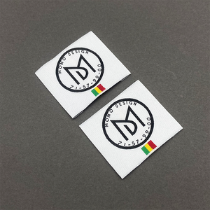 ผ้าคอตตอนพับได้สำหรับเสื้อผ้ามีความหนาแน่นสูงแผ่นป้ายโลโก้ศูนย์แบรนด์ตามสั่ง - Product Image 3